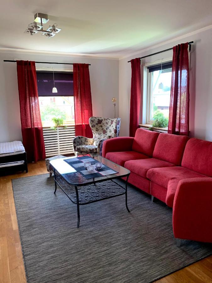 2 Rum Och Koek Pa Faerjestad Karlstad Dış mekan fotoğraf